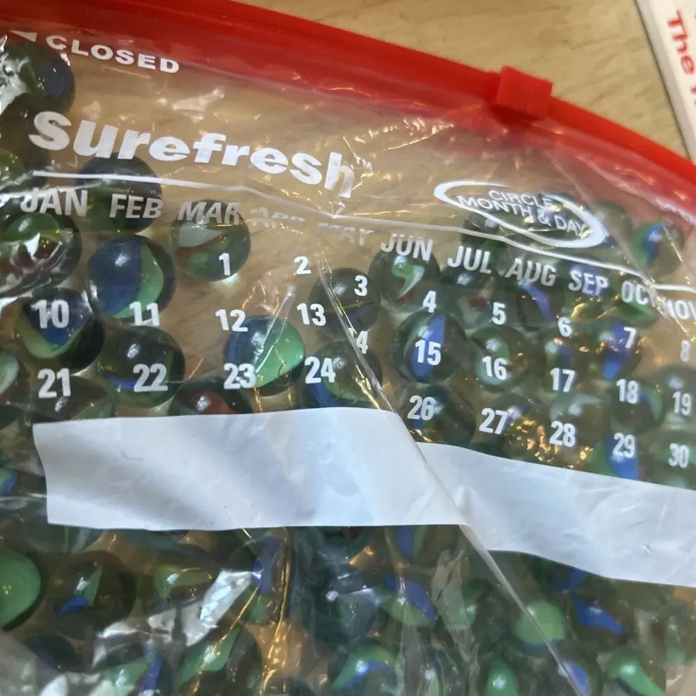 Glass Marbles Cats Eye Blue Red Green Yellow Lot of 81 with 2 Shooter Look @ Pic